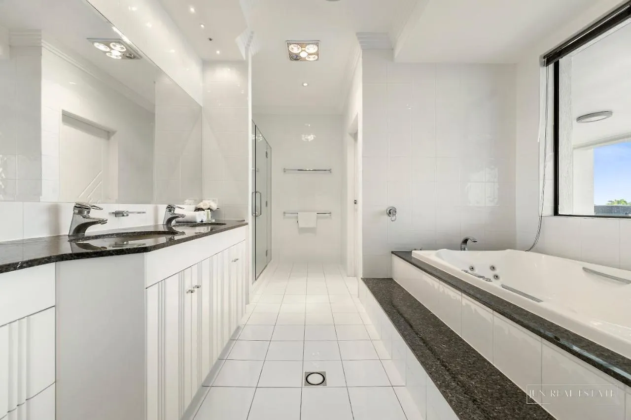 Stunning Prestige Residence Gold Coast 0*,