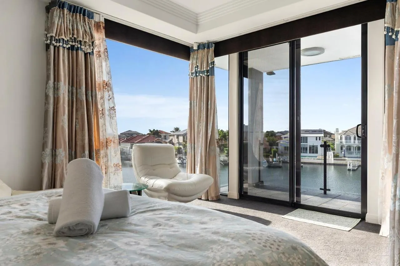 Holiday home Stunning Prestige Residence Gold Coast Australia