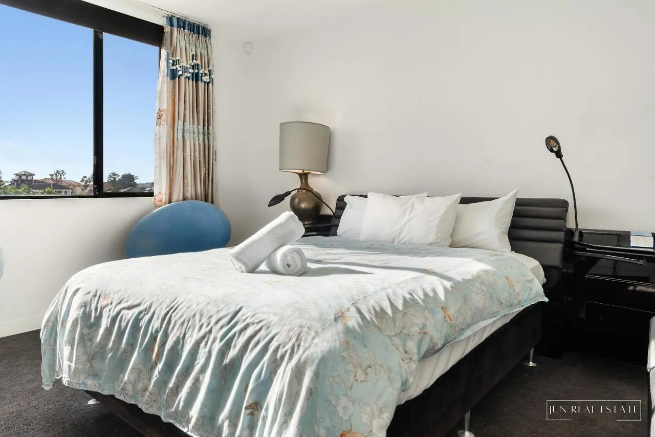Stunning Prestige Residence Gold Coast