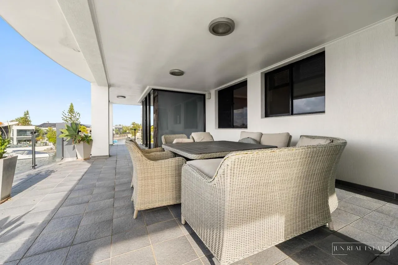 Stunning Prestige Residence Gold Coast Holiday home