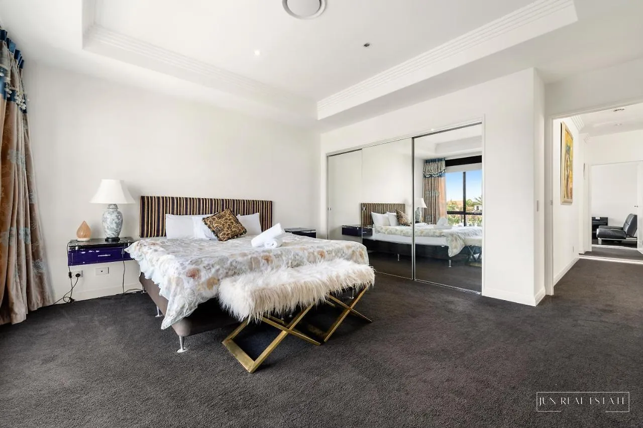 Holiday home Stunning Prestige Residence Gold Coast Australia