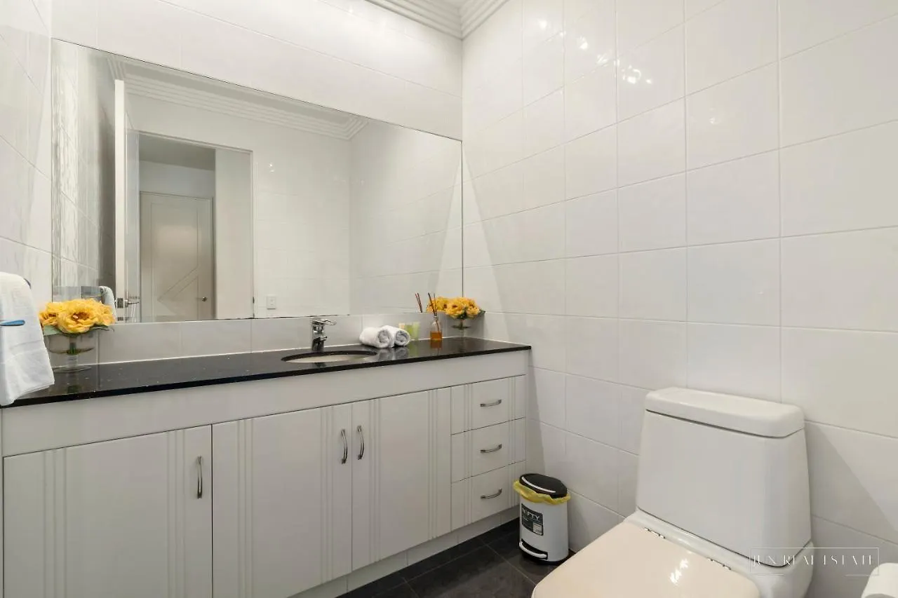 Stunning Prestige Residence Gold Coast Holiday home