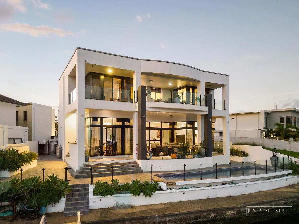 Stunning Prestige Residence Gold Coast Australia